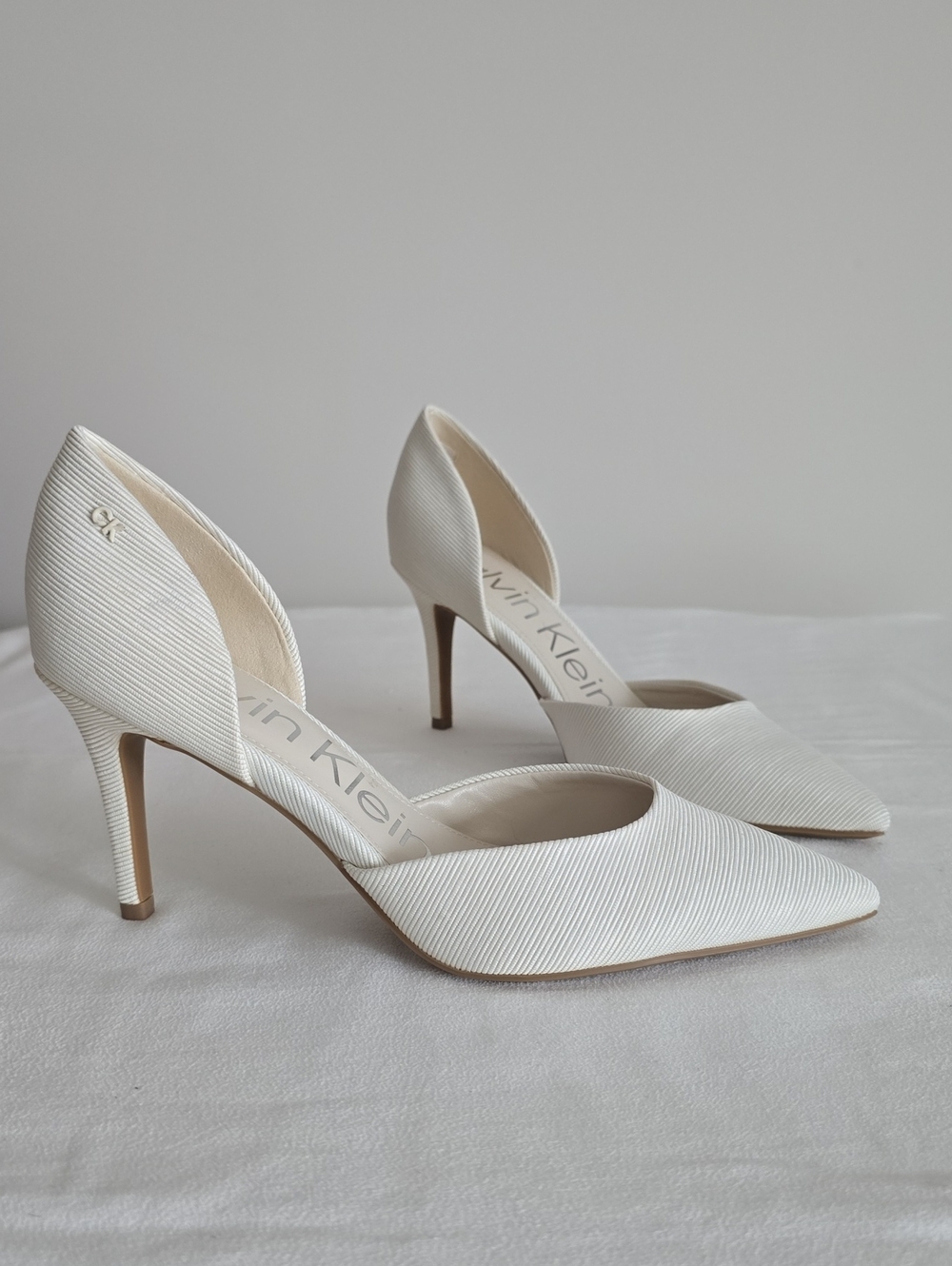 Calvin Klein Ivory D'Orsay Pointed-Toe Stiletto Pumps. New